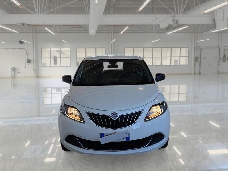 LANCIA YPSILON 1.0 FIREFLY 70 CV SES HYBRID SILVER 5 PORTE BERLINA