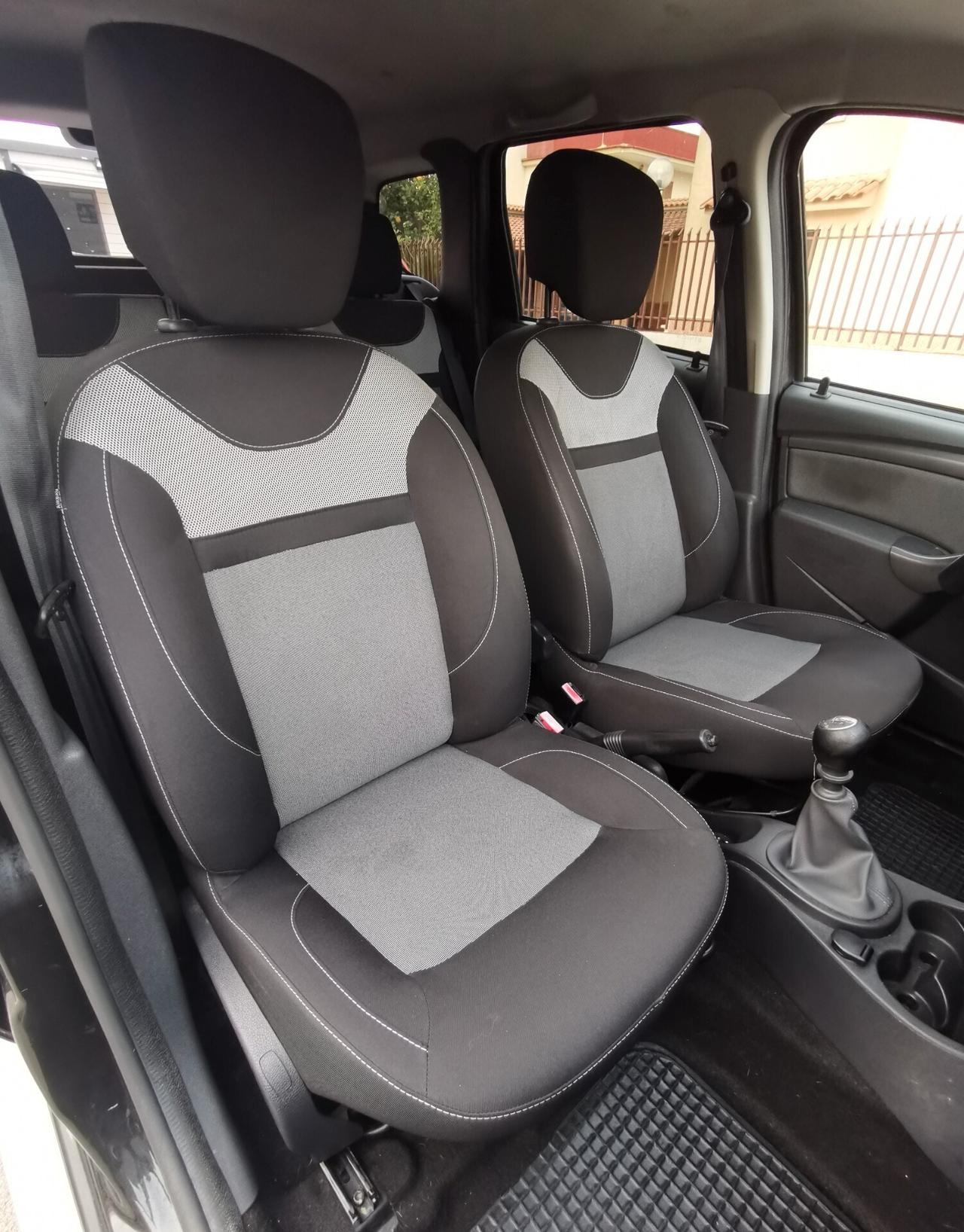 Dacia Duster 1.5 dCi 110 CV S&S 4x2 Serie Speciale Brave