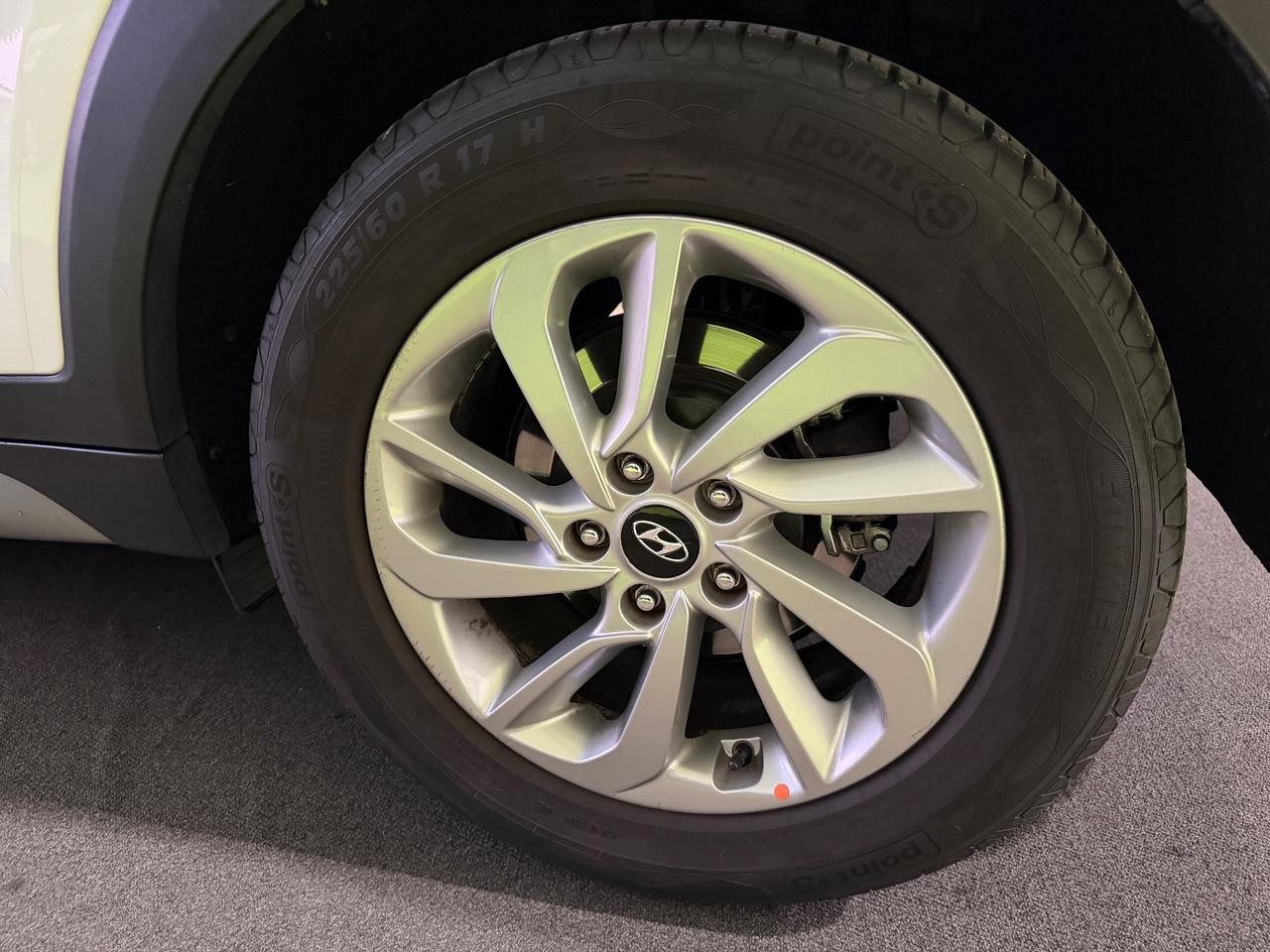 Hyundai Tucson 1.7 CRDi Comfort NAVI-TELECAMERA