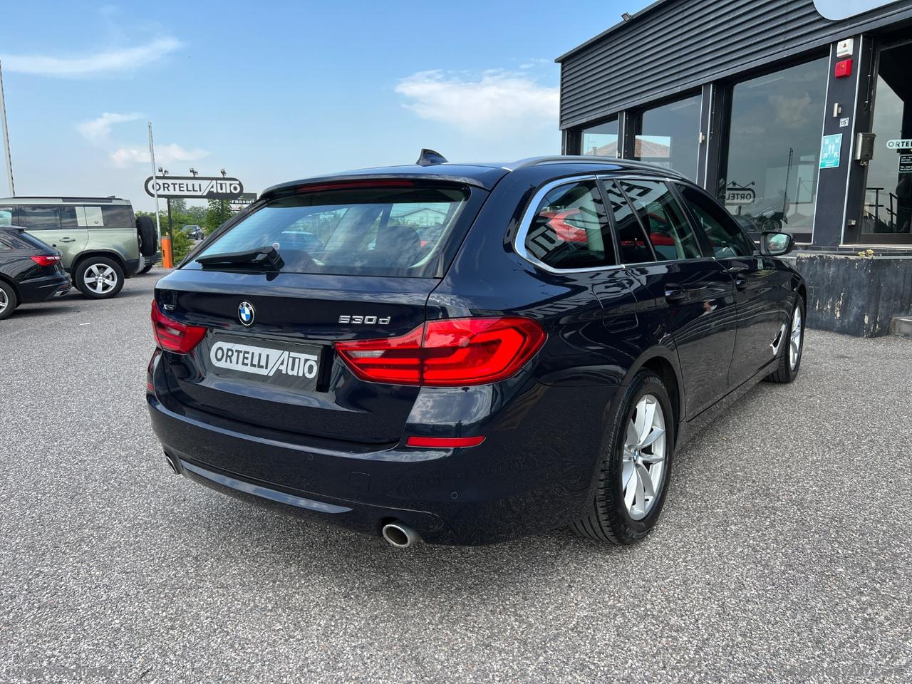 BMW 530d xDrive Touring Business
