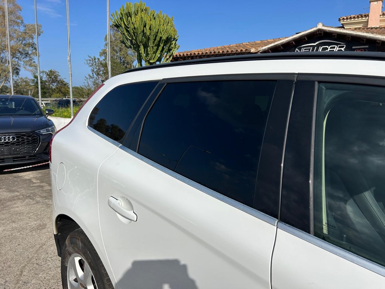 Volvo XC 60 XC60 D5 AWD Geartronic Momentum