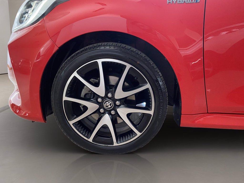 TOYOTA Yaris 1.5h Premiere del 2020
