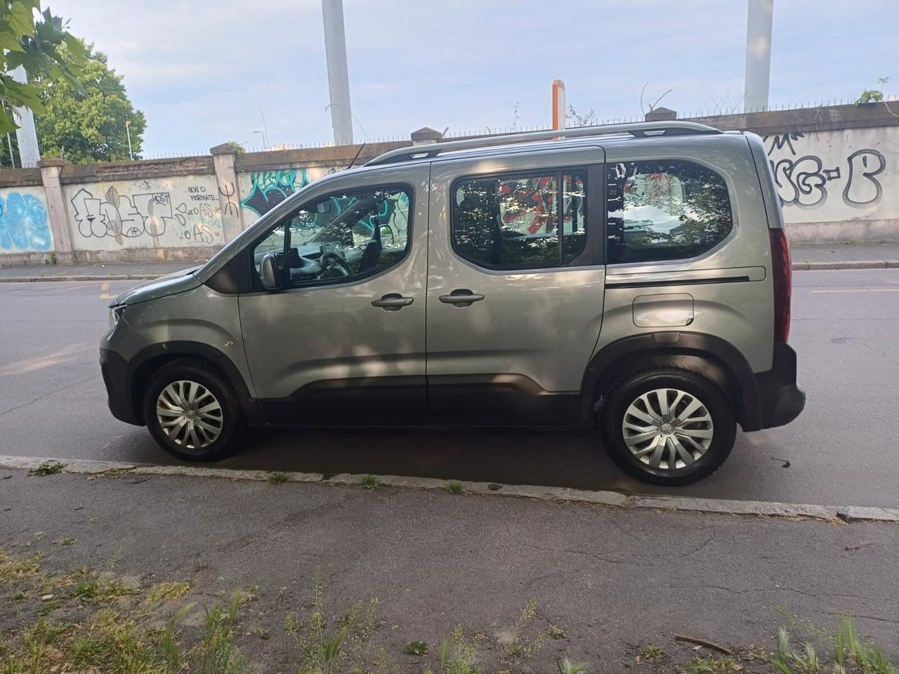 PEUGEOT RIFTER 5 POSTI 1500 HDI 100 CV E6