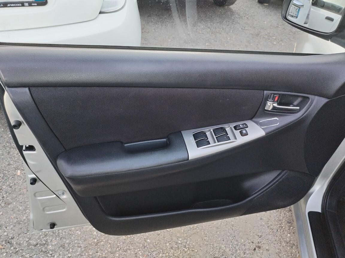 Toyota Corolla 1.4 16V 5 porte Sol 151900KM 2005 FULL SERVICE TOYOTA