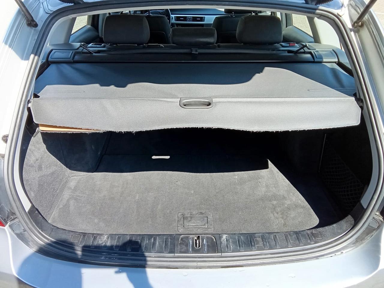 Bmw 318 318d 2.0 143CV cat Touring Attiva