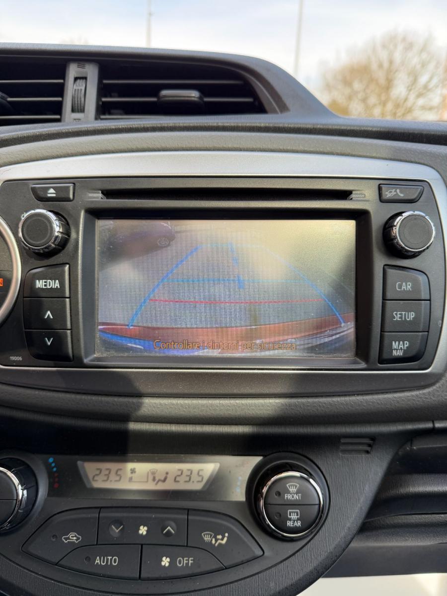 TOYOTA - Yaris - 1.3 5p. Lounge