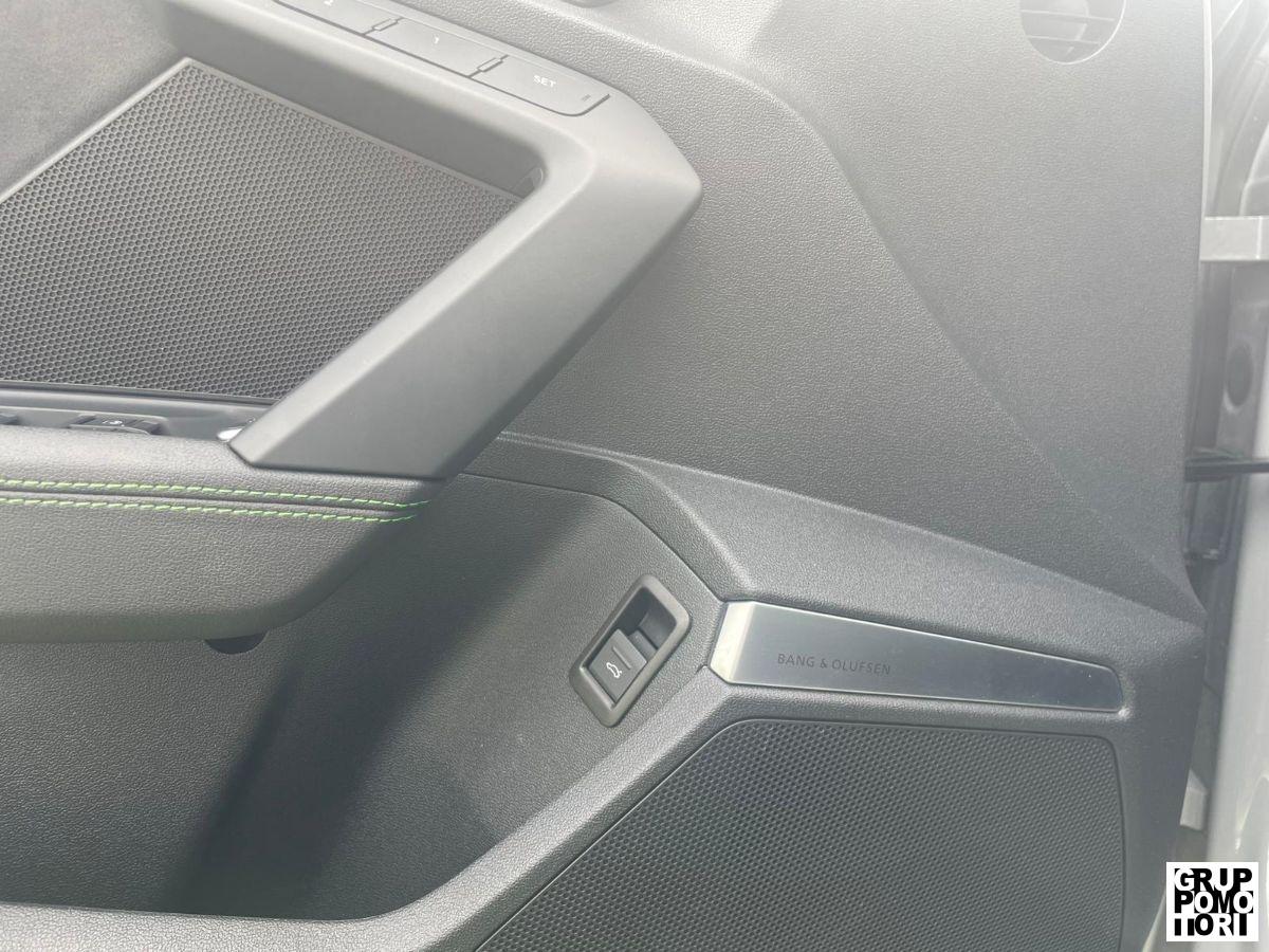 AUDI - RS3 - 2.5 SPB TFSI quattro S tronic