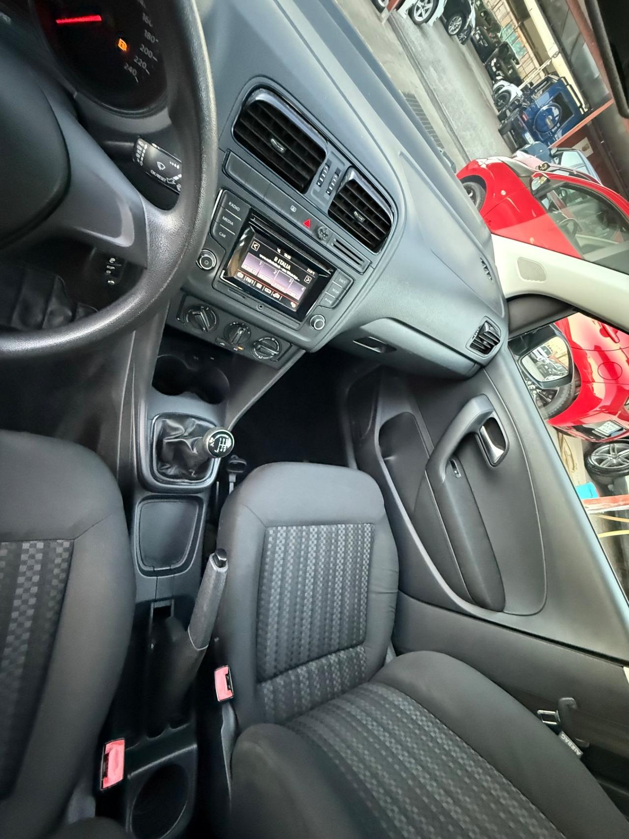Polo 1.0 MPI/neopatentati/rate/permute/garanzia