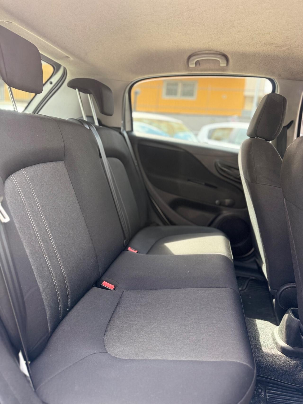 Fiat Punto 1.3 MJT II S&S 95 CV 5 porte Street