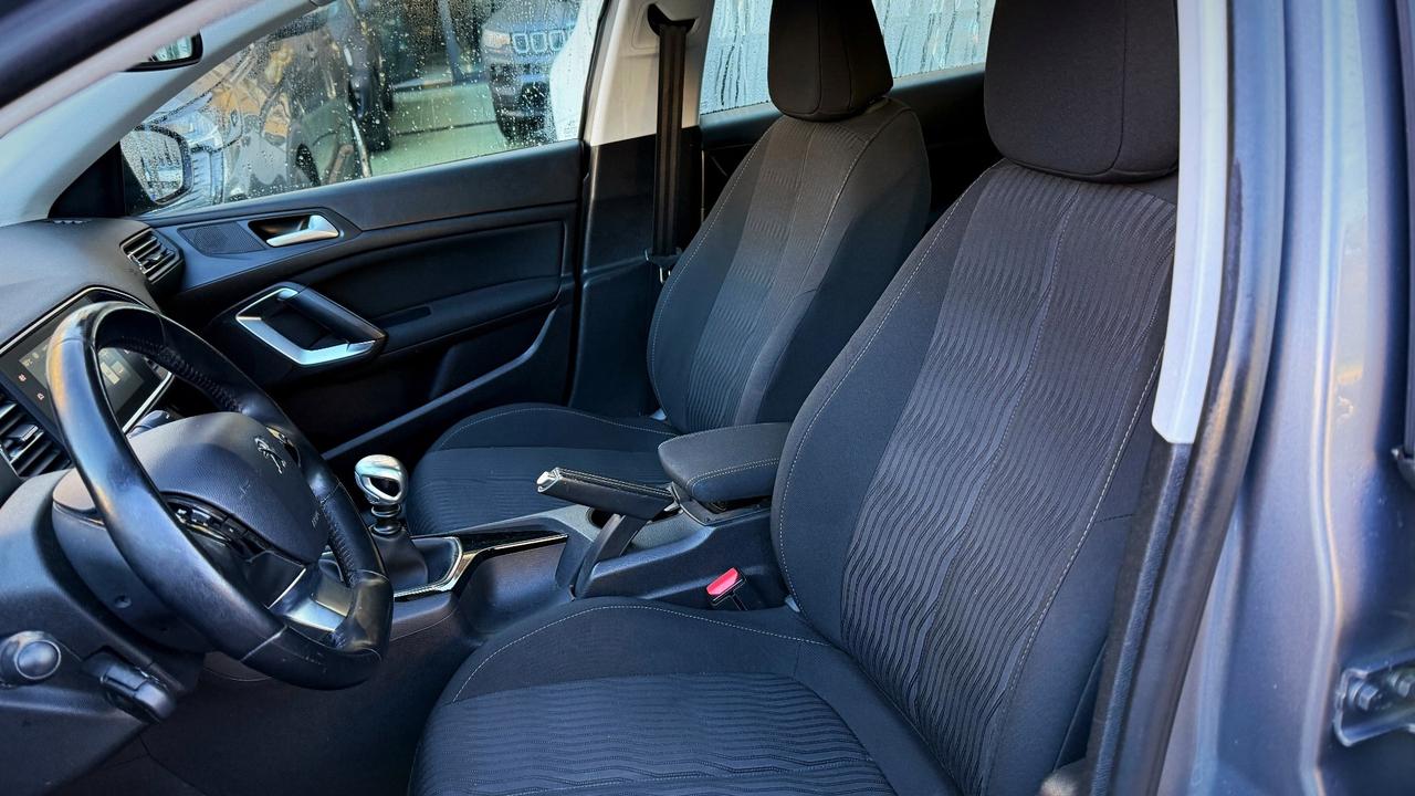 Peugeot 308 1.6 Hdi Business 120Cv - 2016