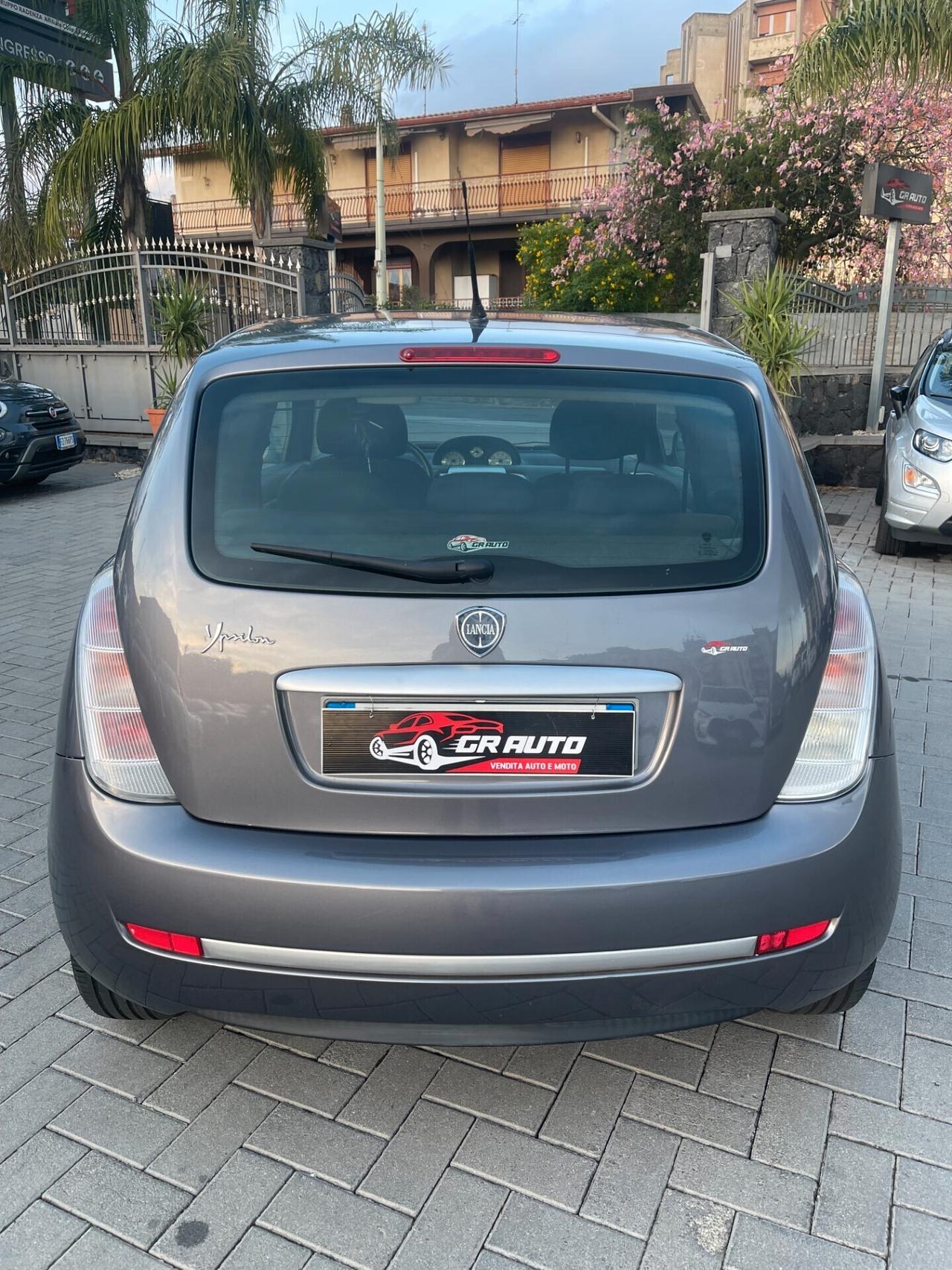 Lancia Ypsilon 1.2 Versus 60cv