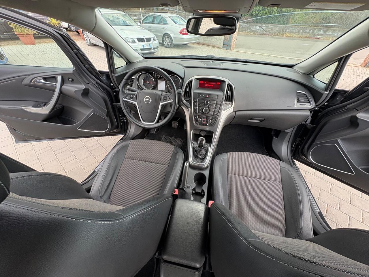 Opel Astra 1.7 CDTI 125CV Sports Tourer Cosmo