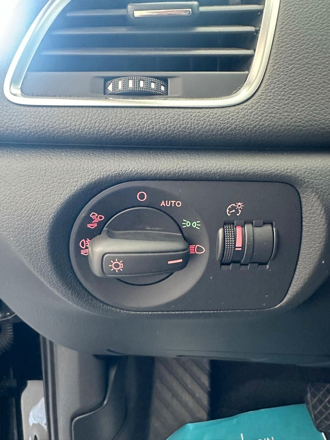 Audi Q3 2.0 TDI 150 CV quattro S tronic edition Sport