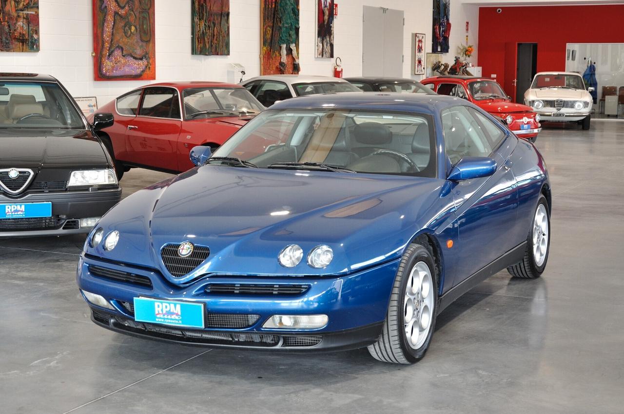 Alfa Romeo GTV 2.0i V6 turbo cat