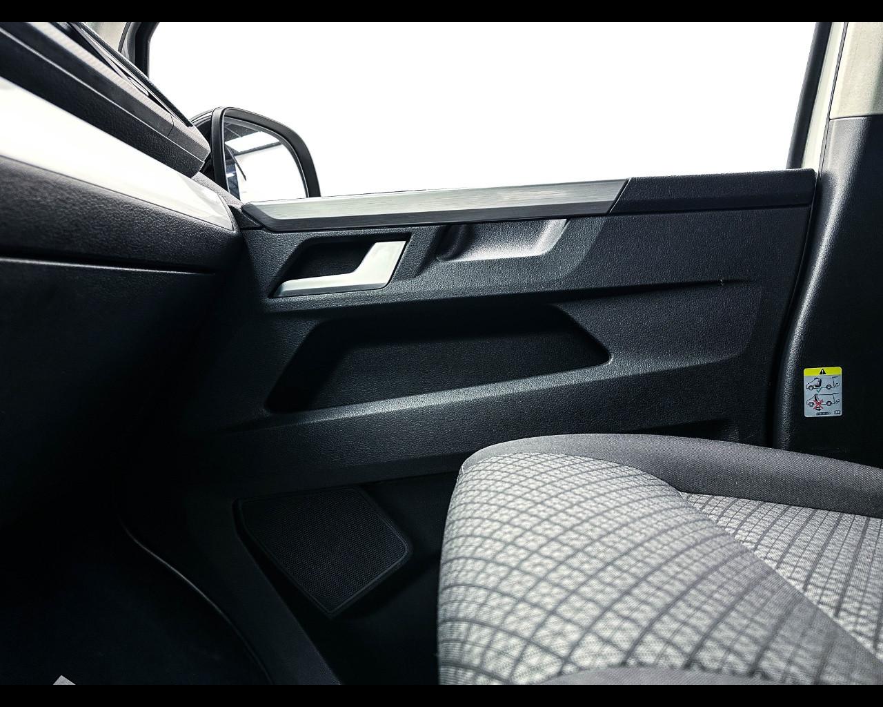 VOLKSWAGEN California 2.0 TDI 150CV Beach Camper Edition