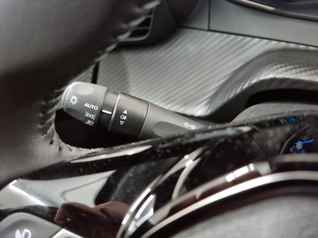 PEUGEOT 208 Hybrid 110 e-DCS6 STYLE