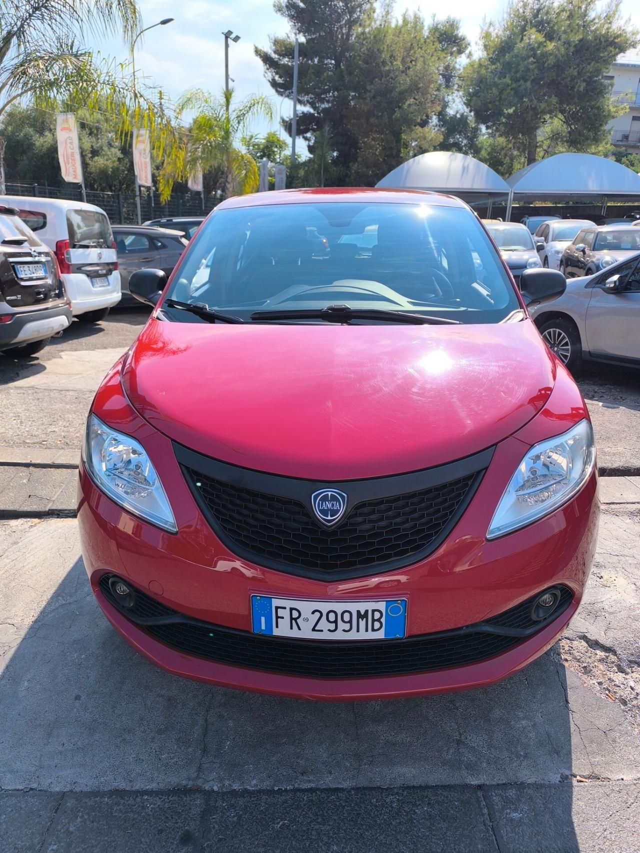 Lancia Ypsilon 1.2 69 CV 5 porte GPL Ecochic Gold