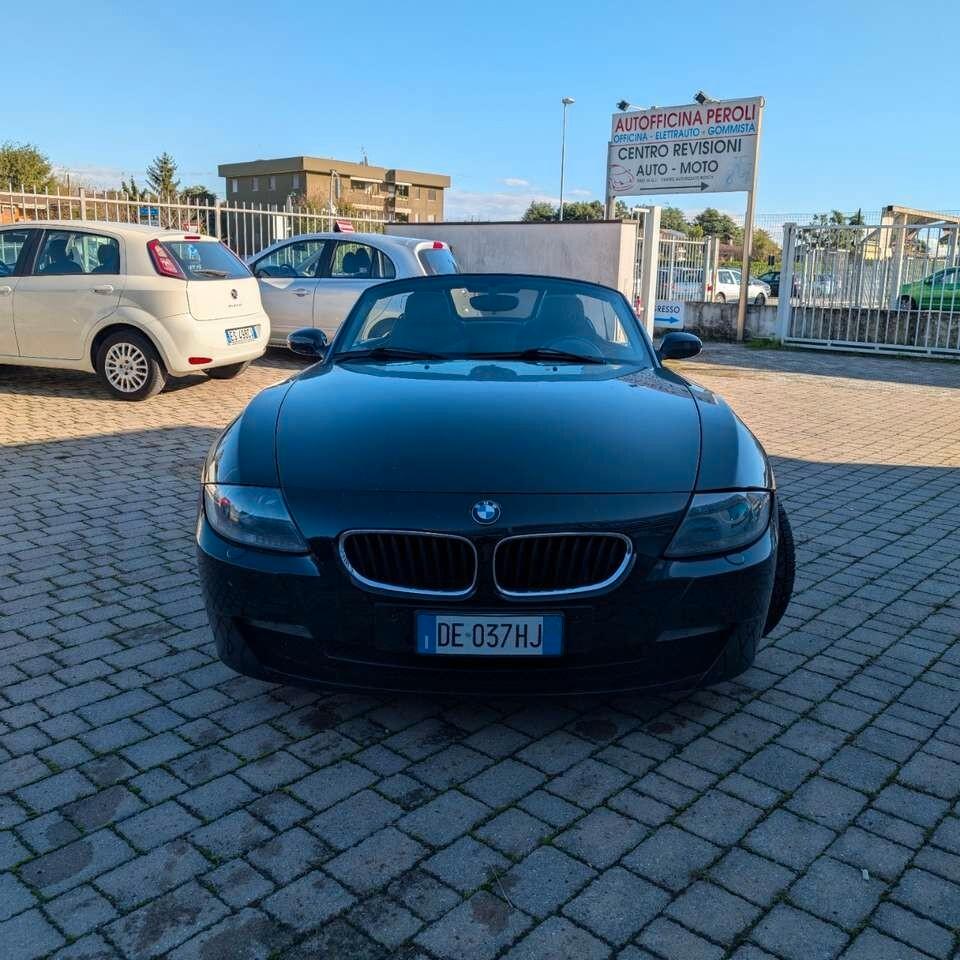 BMW Z4 Roadster 2.0i 150cv cambio manuale