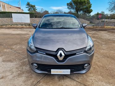 Renault Clio 1.2 75CV 5 porte