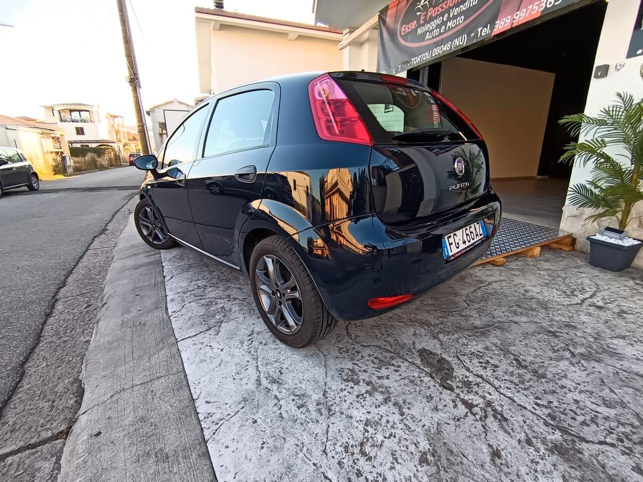 Fiat Punto 1.3 MJT II S&S 95 CV 5 porte Street