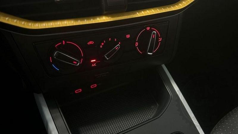 Seat Arona 1.0 EcoTSI Style 95 CV CARPLAY RETROC.