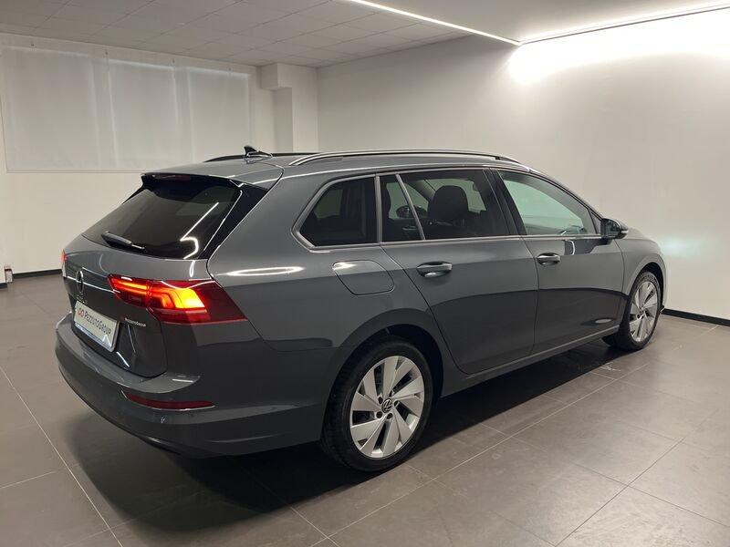 Volkswagen Golf Nuova Variant Life 2.0 TDI SCR 110 kW (150 CV) DSG
