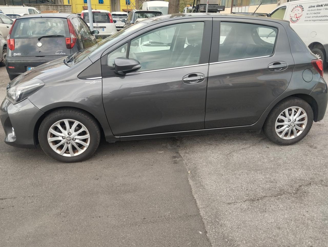 Toyota Yaris 1.4 D-4D 5 porte Lounge