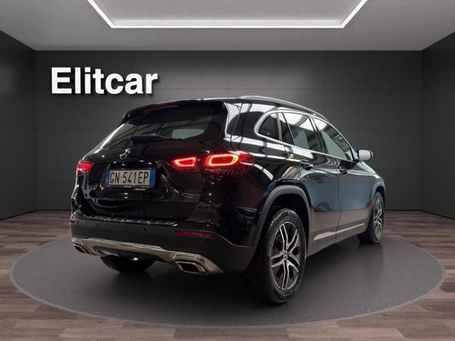 MERCEDES-BENZ GLA 200 Automatic Sport