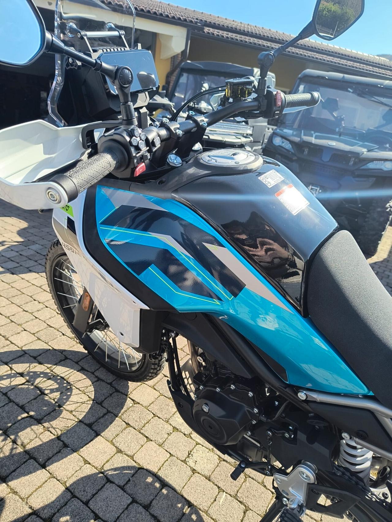 CFMOTO MT 450