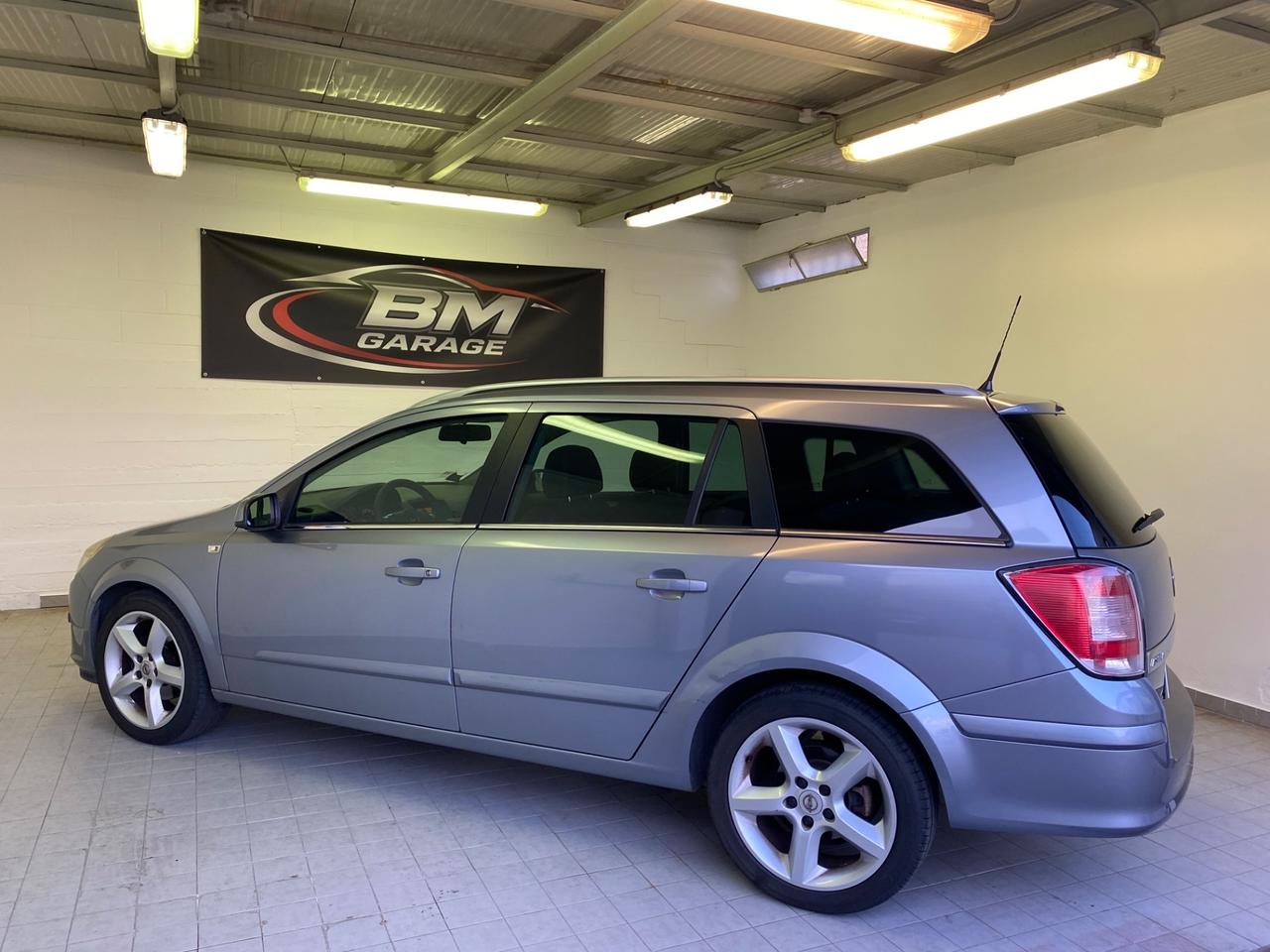 Opel Astra 1.6 16V VVT Station Wagon Cosmo