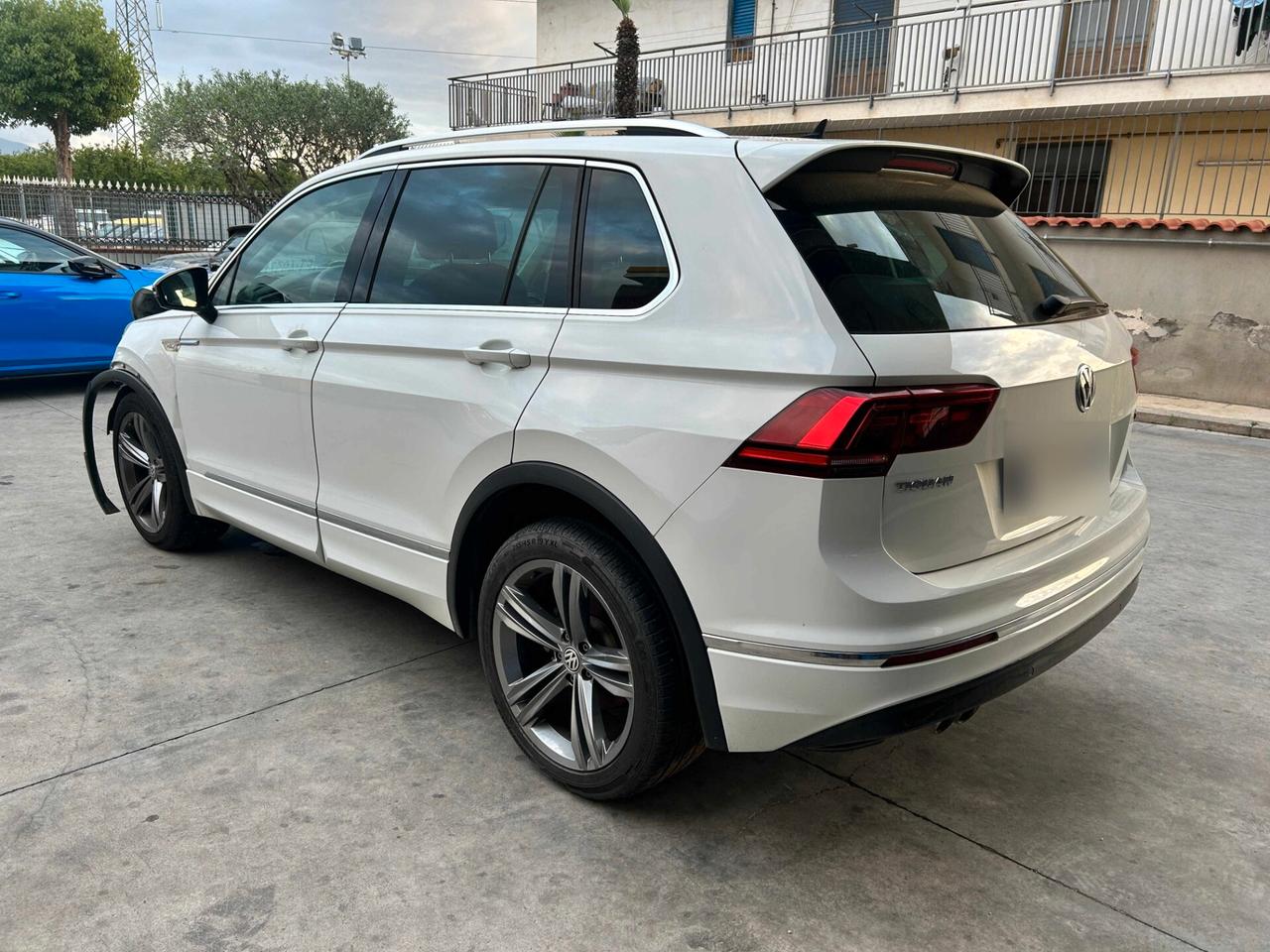 VOLKSWAGEN TIGUAN 2.0 Diesel 150cv - R-Line - 2019