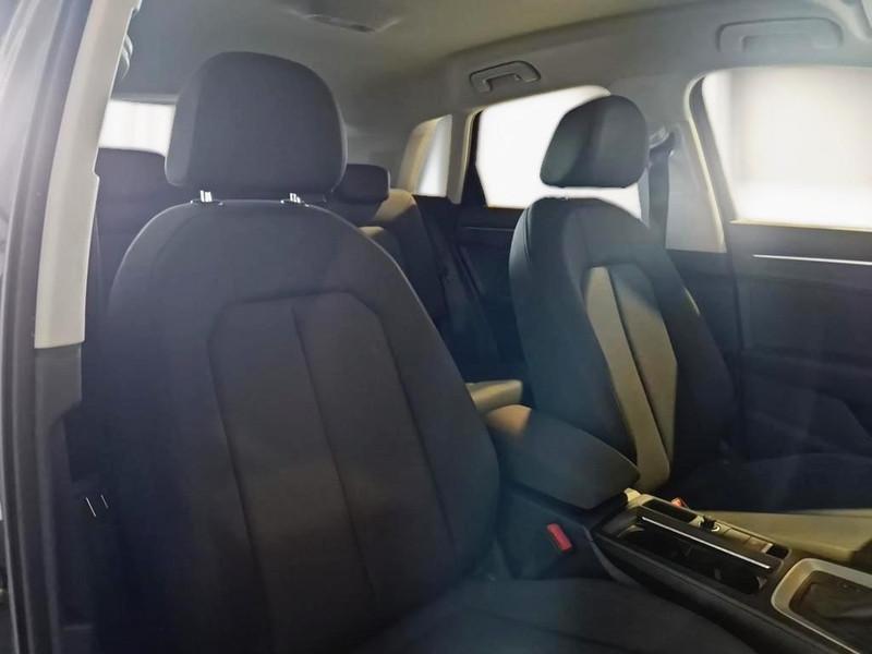 AUDI Q3 35 TDI S tronic Business