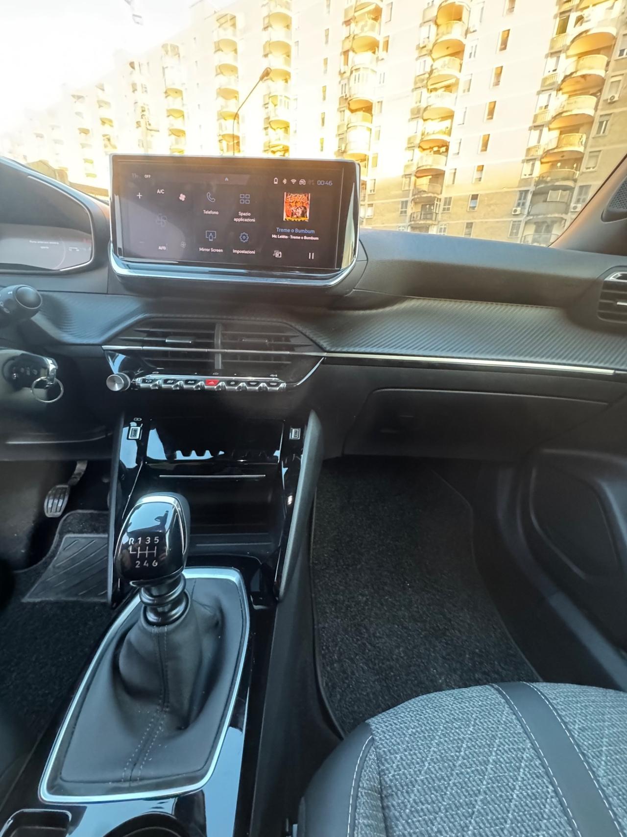 Peugeot 2008 PureTech 100 S&S Allure
