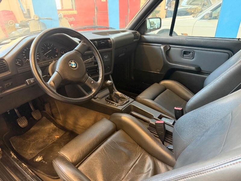 BMW Serie 3 (E30) 320i Cabriolet