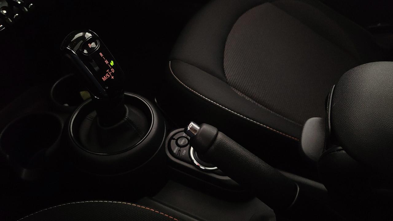 MINI Mini IV F56 2021 3p - Mini 3p 1.5 Cooper Resolute Premium Pl