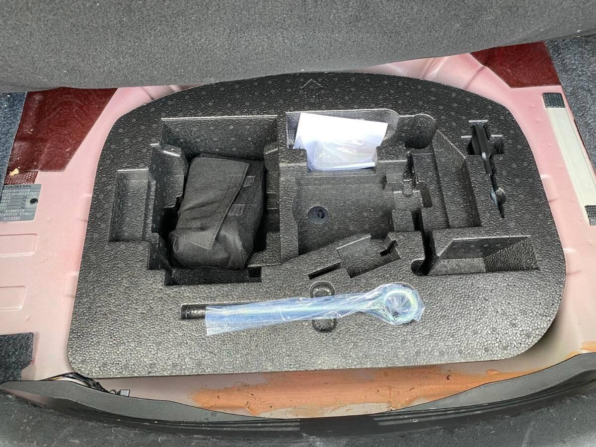 Lancia Ypsilon 1.0 FireFly 5 porte S&S Hybrid Silver