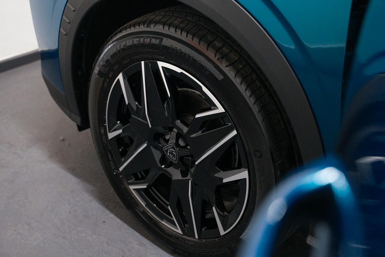 Peugeot 3008 Hybrid 136 e-DCS6 Allure