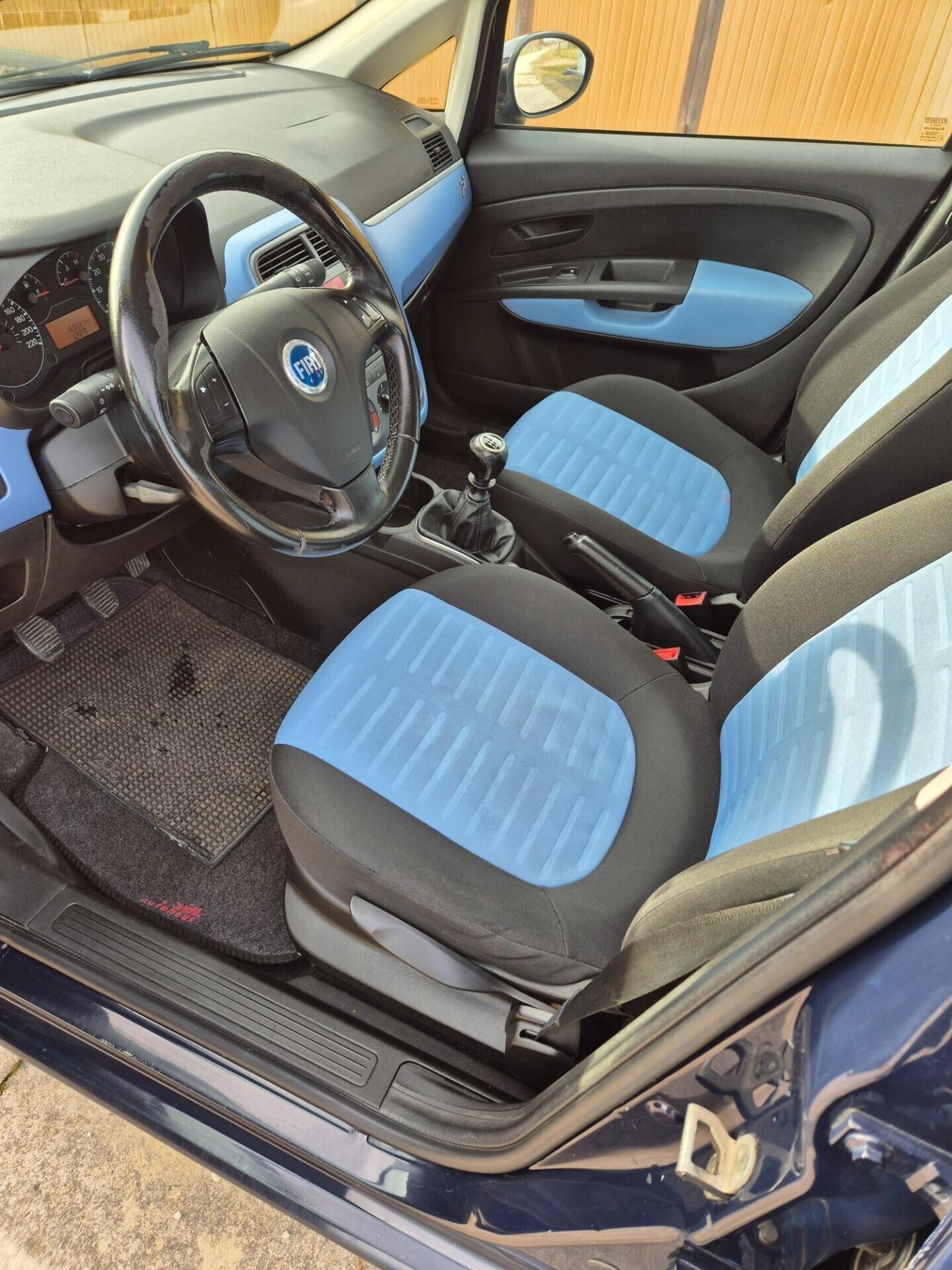 Fiat Grande Punto 1.4 Starjet 16V 5 porte Emotion