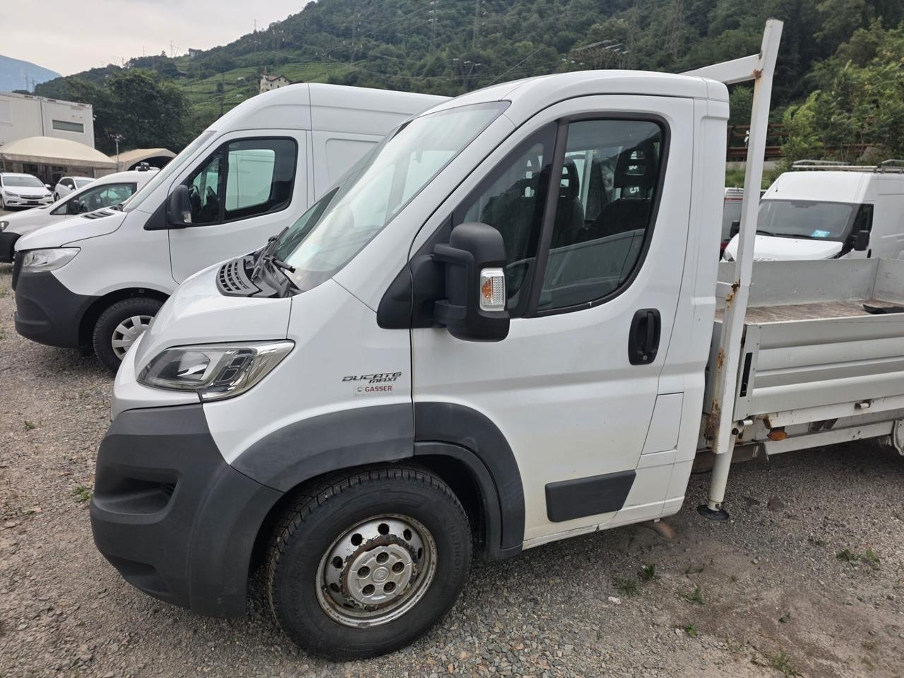 Fiat ducato cassone fisso e gru