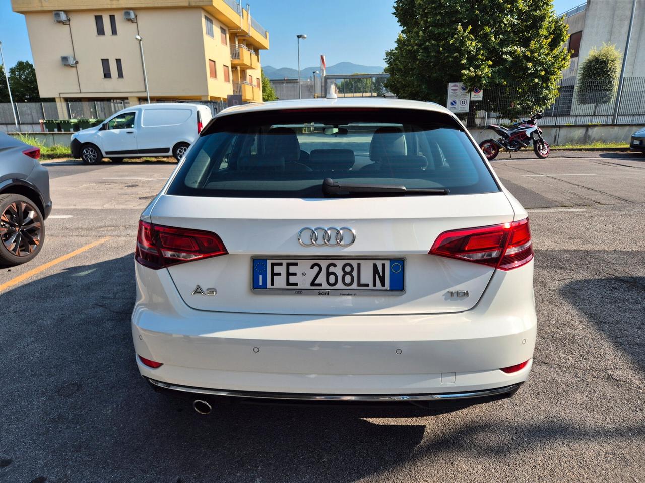 Audi A3 SPB 1.6 TDI Sport PARI A NUOVO