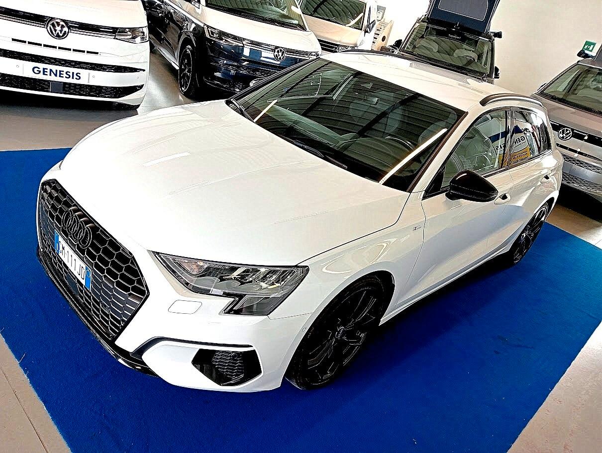 Audi A3 Sportback 40 2.0 TDI 200CV SLINE QUATTRO 19" IDENTITY BLACK