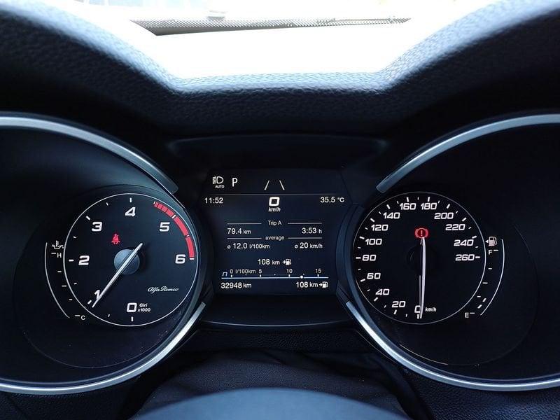 Alfa Romeo Stelvio 2.2 t Ti Q4 210cv auto