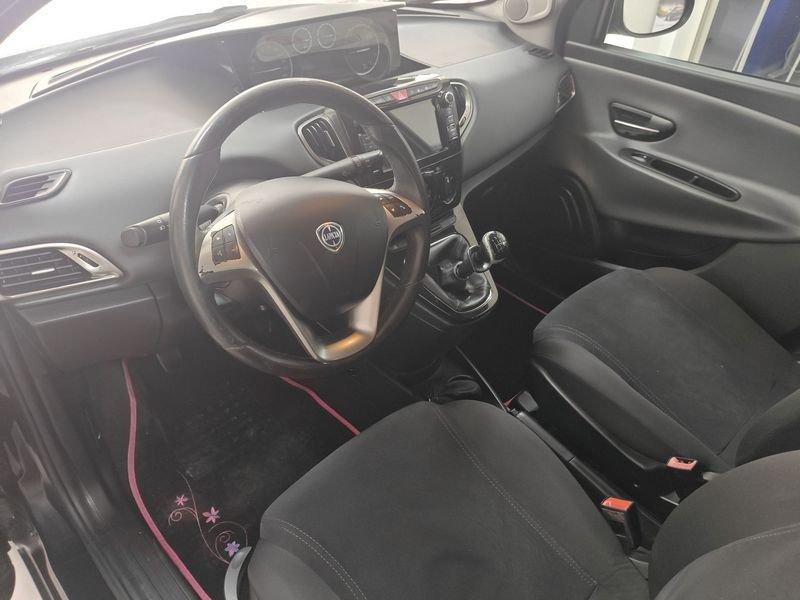 Lancia Ypsilon Ypsilon 1.2 8v Gold ecochic Gpl 69cv E6