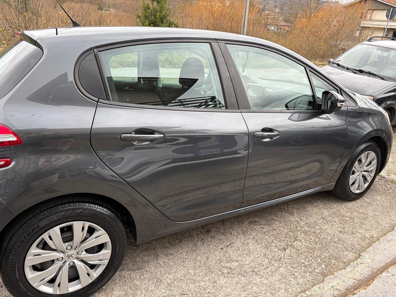 Peugeot 208 1.0 VTi 68CV 5 porte Access
