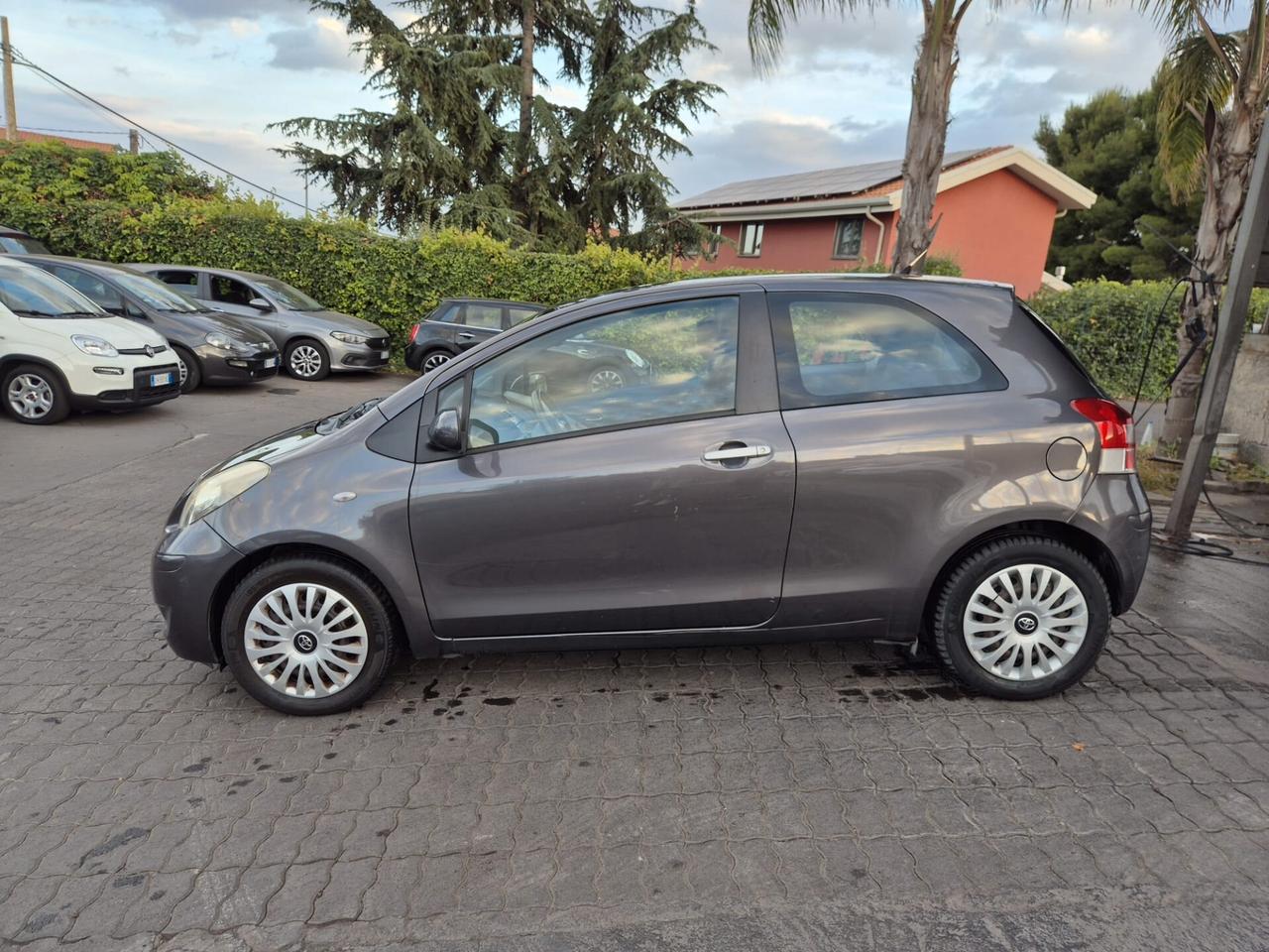 Toyota Yaris 1.4 D-4D DPF 3 porte M-MT Sol