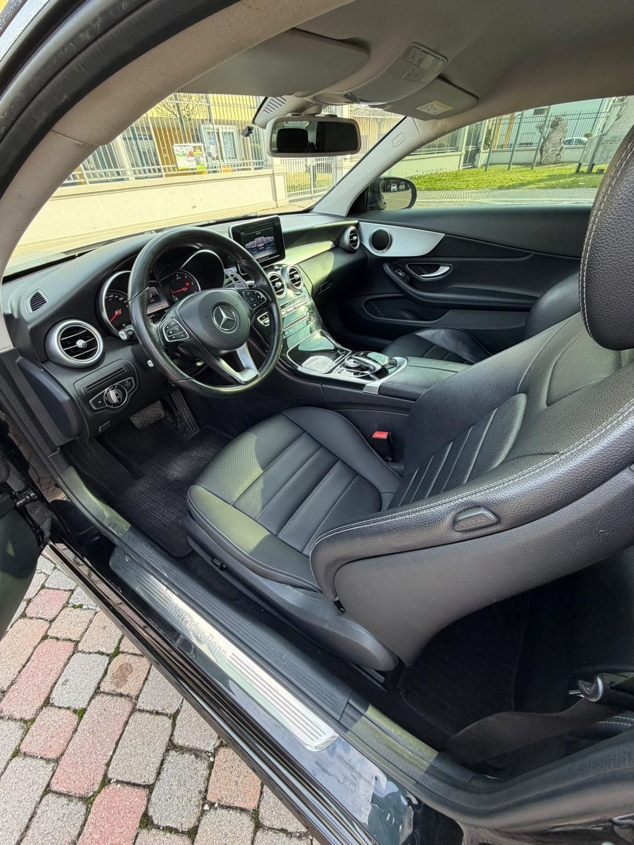 Mercedes-benz C 220 d Auto Premium
