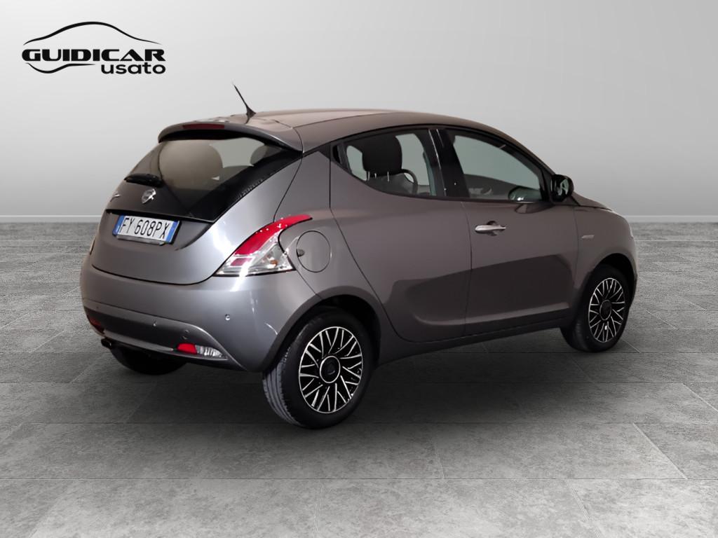 LANCIA Ypsilon III 2015 - Ypsilon 1.2 Gold s&s 69cv my19