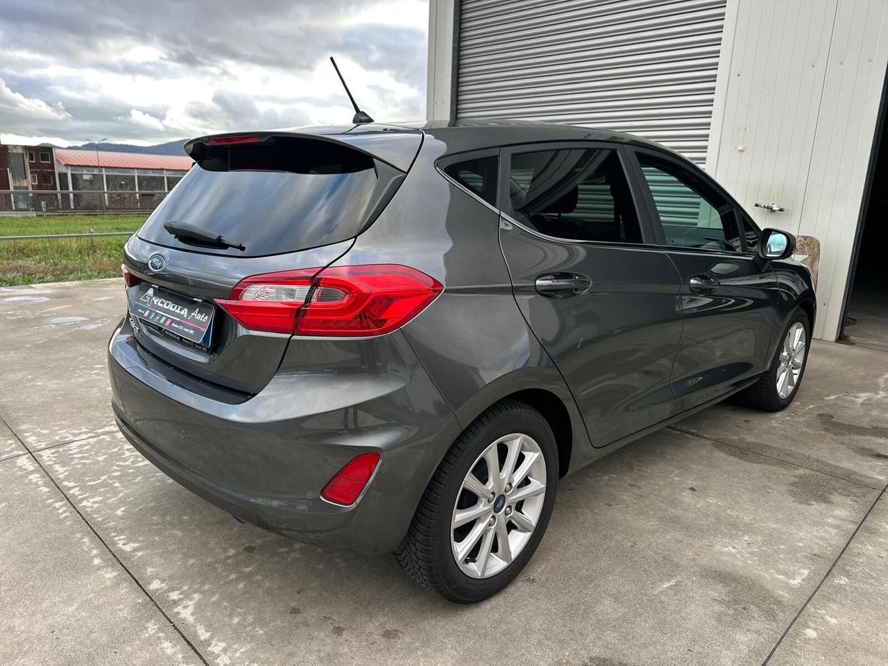 Ford Fiesta 1.5 EcoBlue 5 porte Vignale
