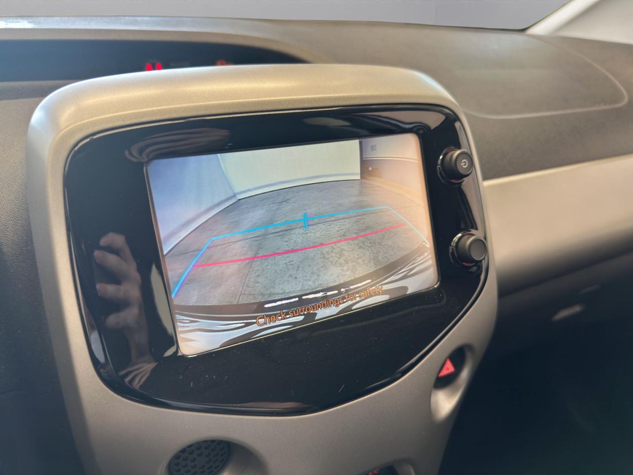 Toyota Aygo 5p 1.0 x-play my15