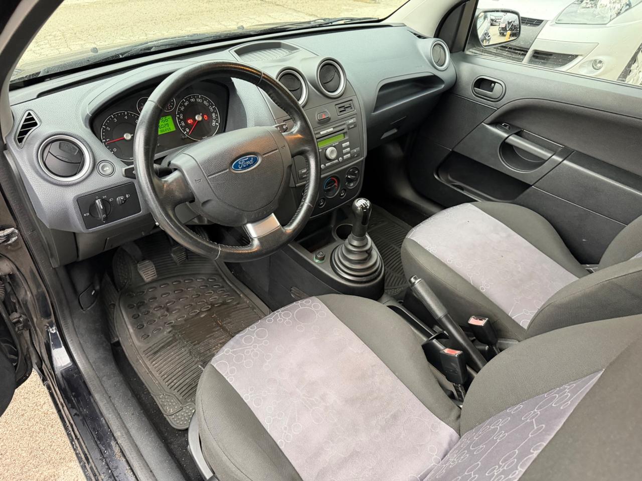 Ford Fiesta 1.2 benzina 75 cv 2008